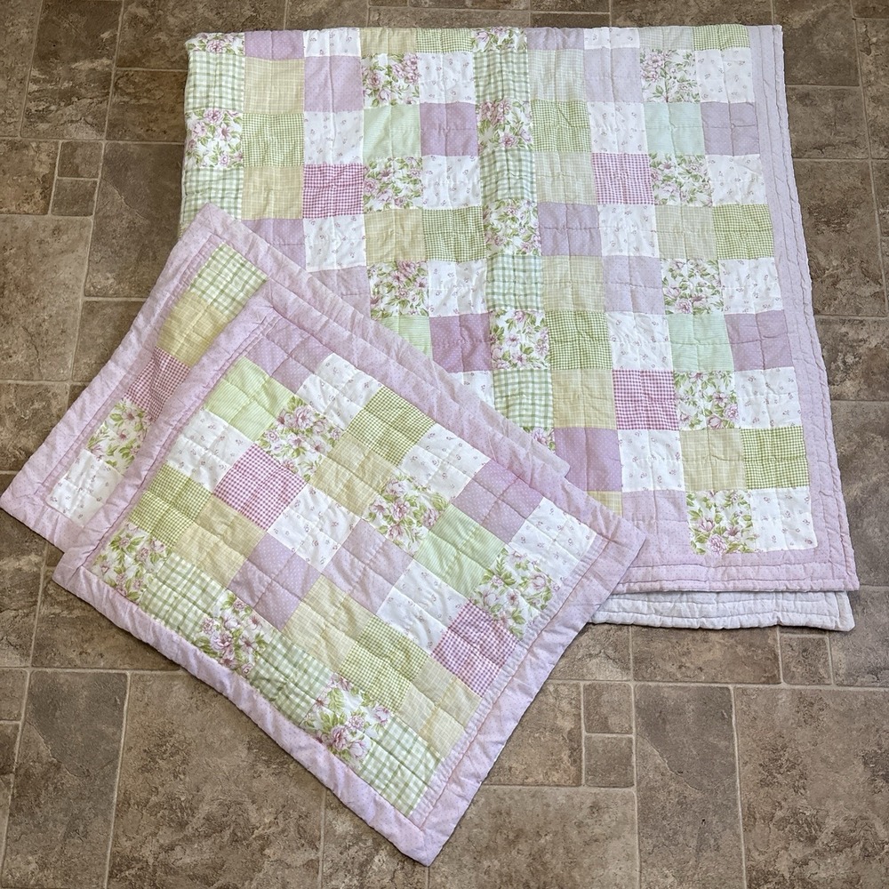Vtg Handmade Patchwork Floral Quilt & 2 Matching Shams Pink Green Blue ~84x84